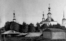 Село Усть-Вымь, архитектурный комплекс церквей