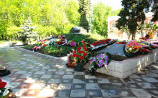 Мемориальный Сквер Героям Партизанам, погибшим в годы гражданской воины